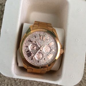 Rose gold Fossil watch